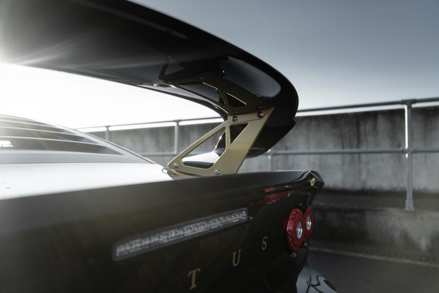 Детали экстерьера Lotus Exige Sport 350 GP Edition 2020 года  (JP) (фото 12 из 18)